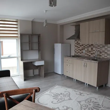 Lägenhetshotell Simge Apart *